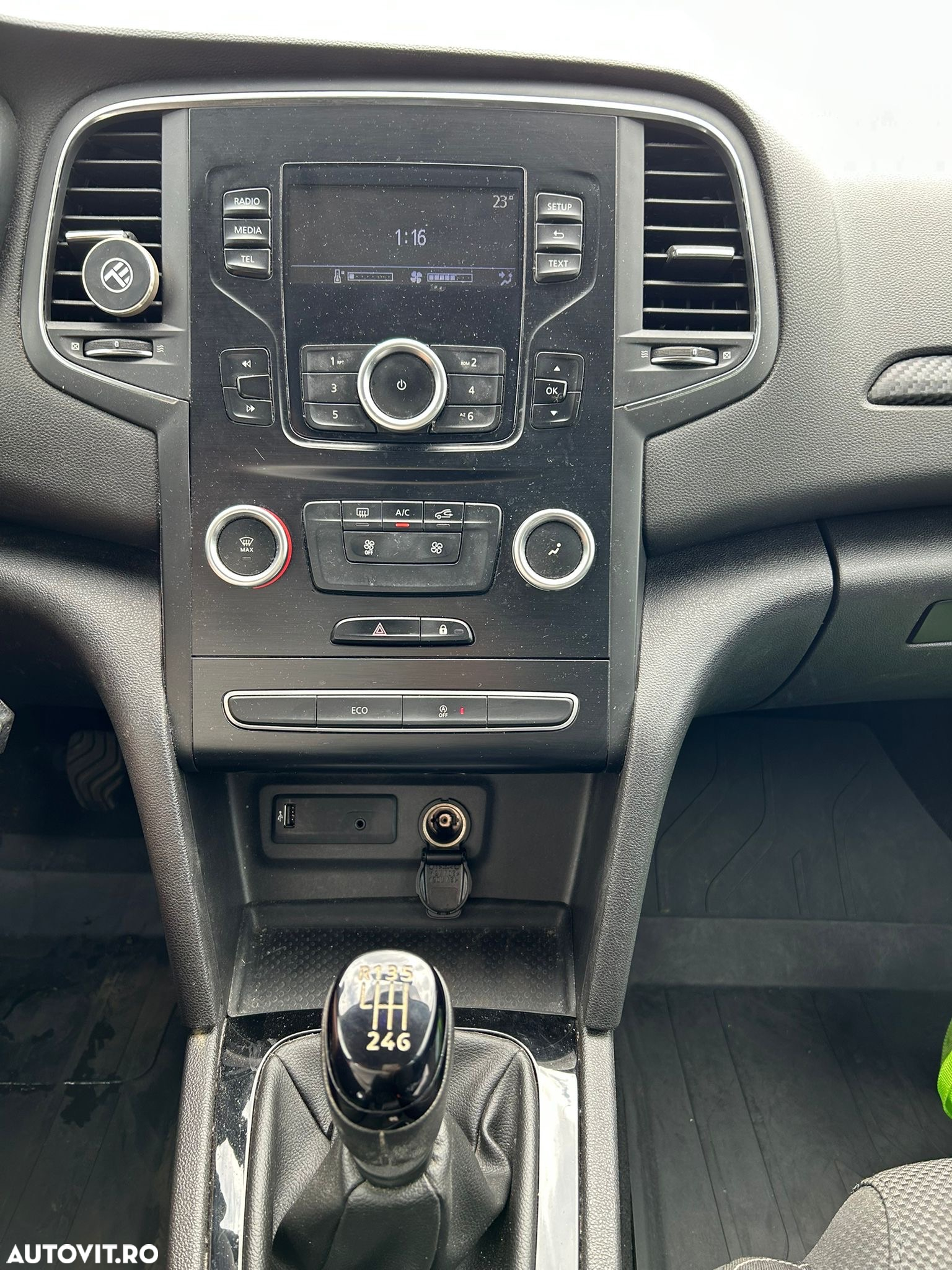Renault Megane - 5
