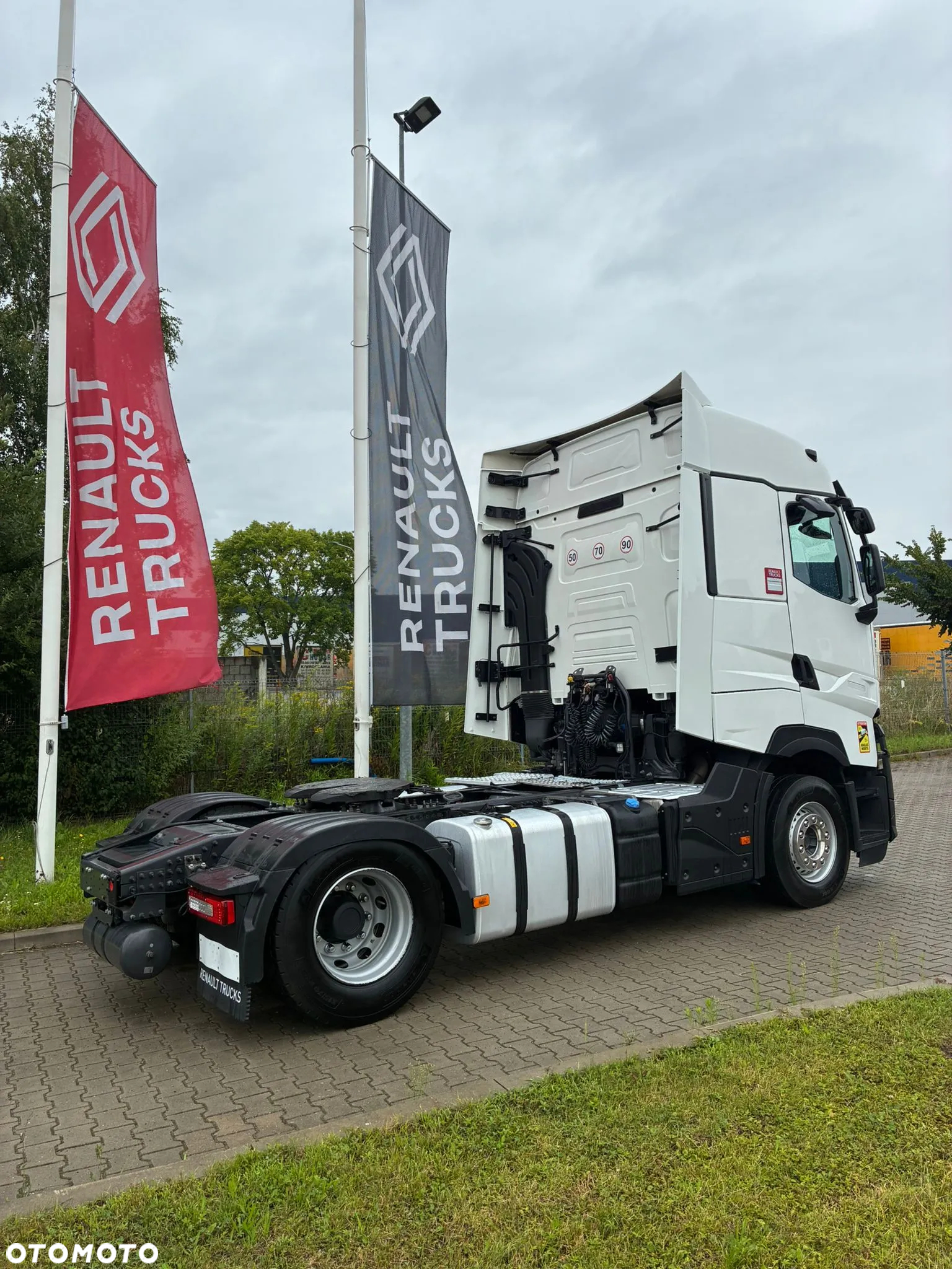 Renault T520 EVO HIGH Sleeper Cab - 4