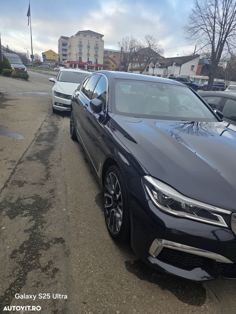 BMW Seria 7 730d xDrive - 11