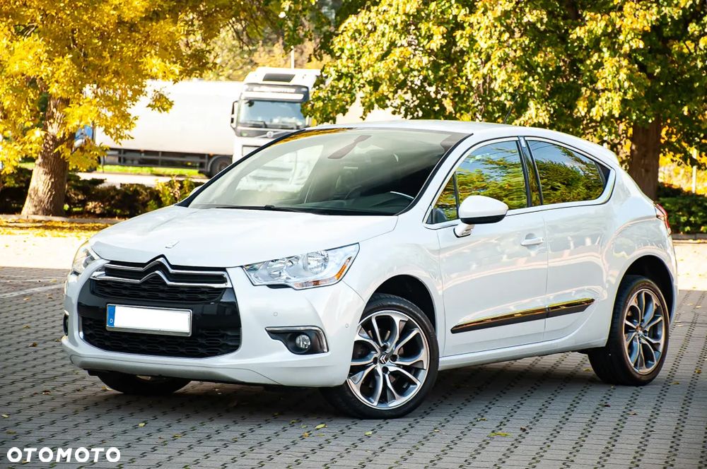 Citroën DS4 HDi 165 SoChic - 9