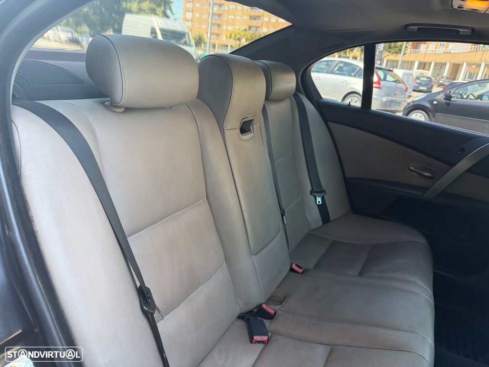 BMW 525 d - 13