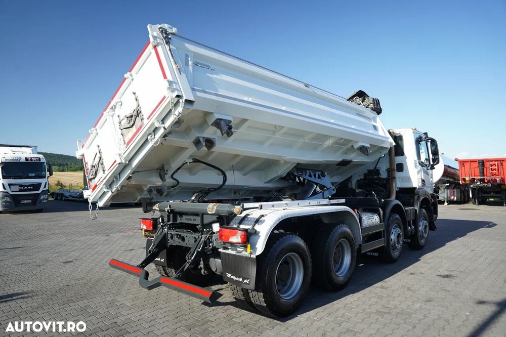 Iveco X-WAY 480 / 8X4 / BASCULATOR DUBLU / BANCĂ LATERALĂ HIDRODOXICĂ / PERDĂ ELECTRICĂ / ANVELOPE 100% / - 9