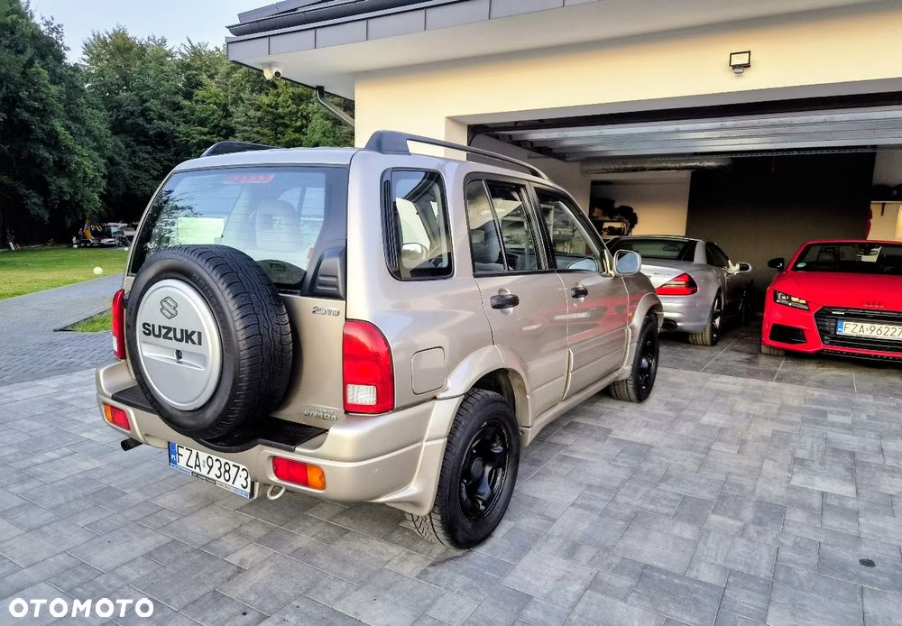 Suzuki Grand Vitara - 3