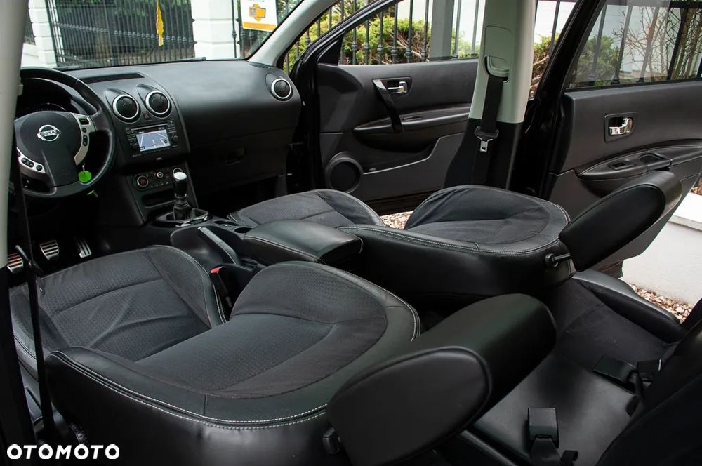 Nissan Qashqai+2 1.6 dCi DPF Start/Stop tekna - 17