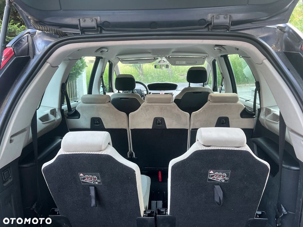 Citroën C4 Grand Picasso 1.8i Impress - 12