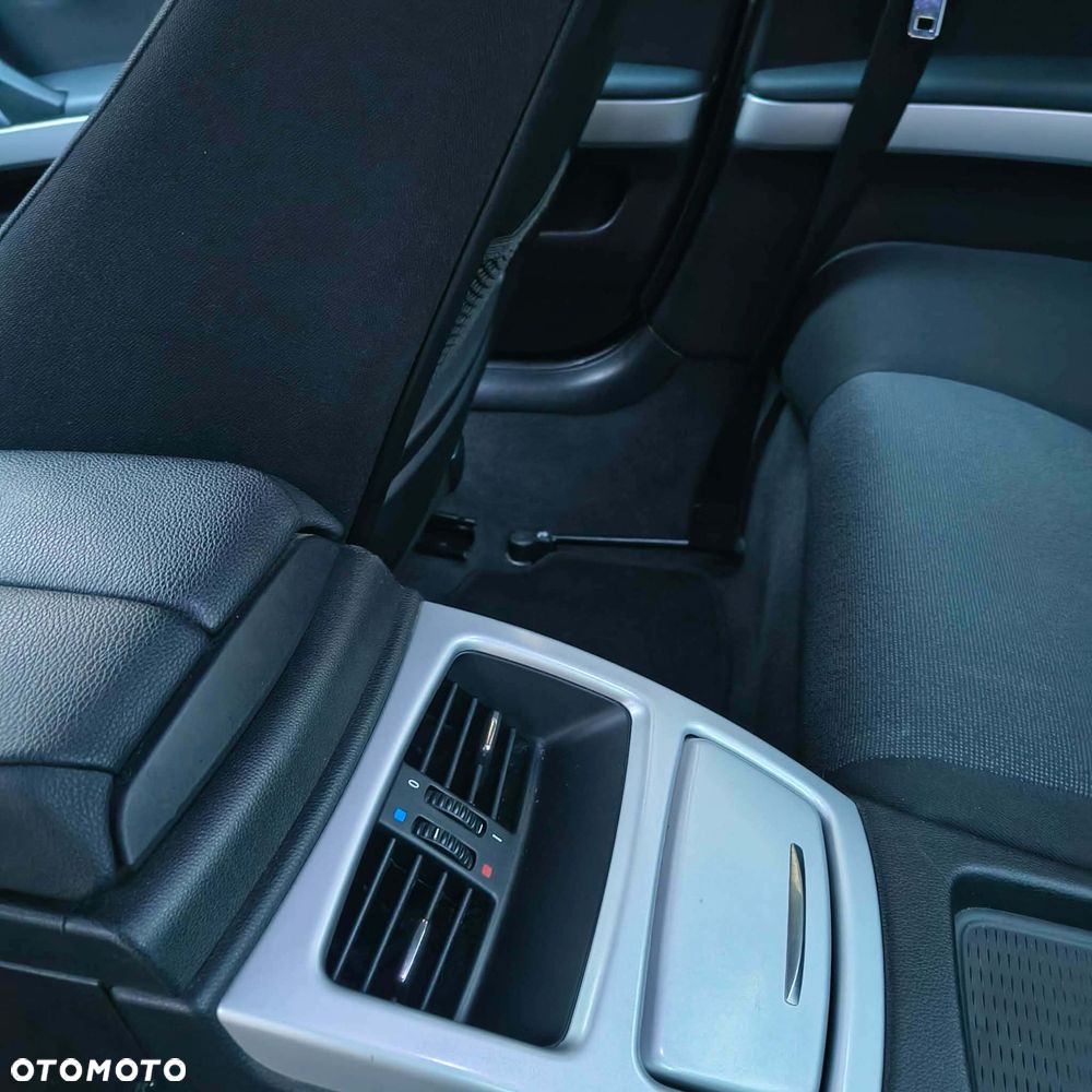 BMW Seria 3 320d - 17