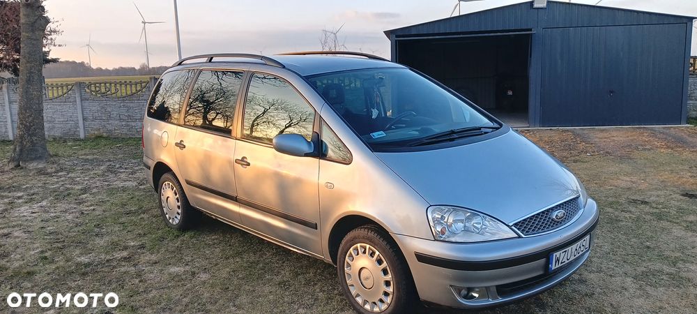 Ford Galaxy 1.9 TDI Ambiente - 2