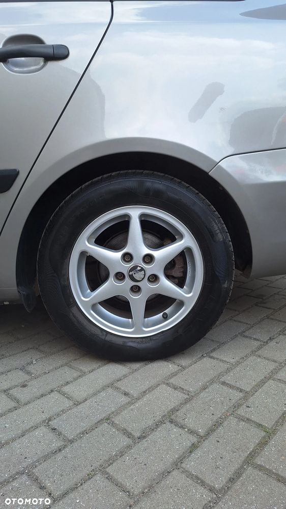 Skoda Fabia 1.4 16V Ambiente - 8