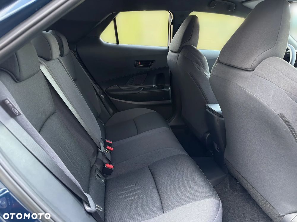 Toyota C-HR 2.0 PHEV Dynamic Force Style - 13