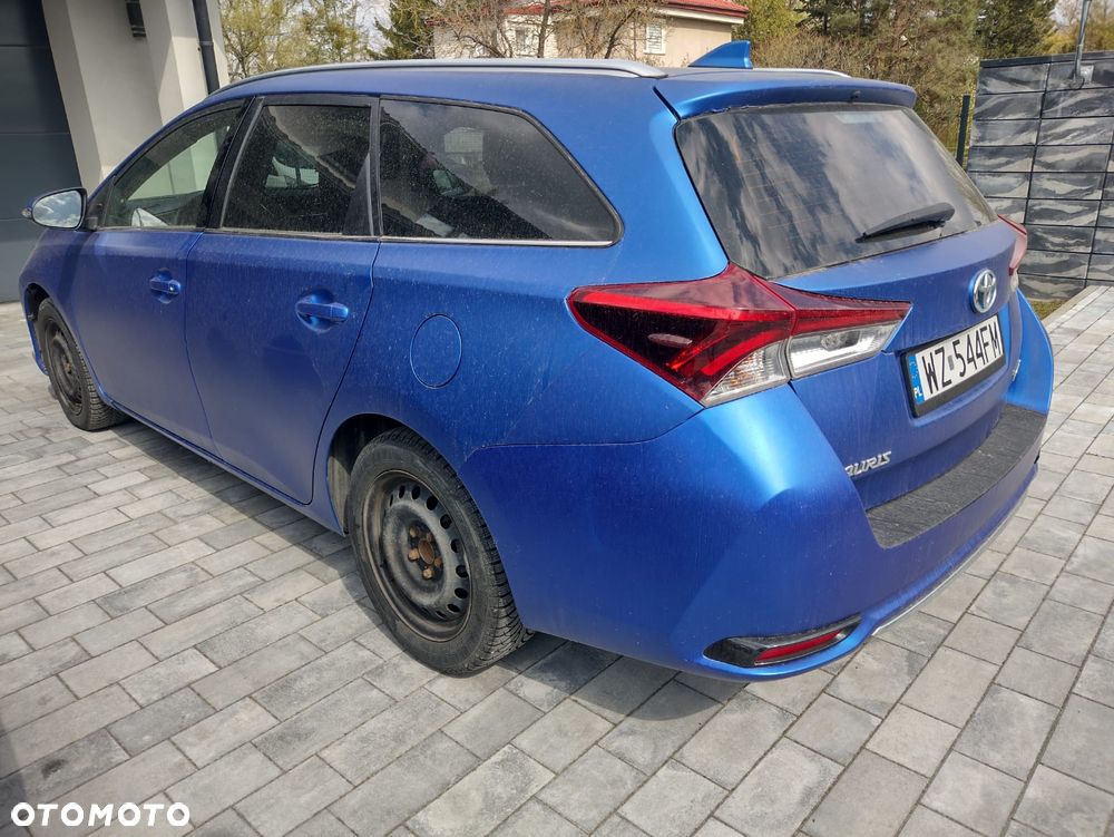 Toyota Auris - 3