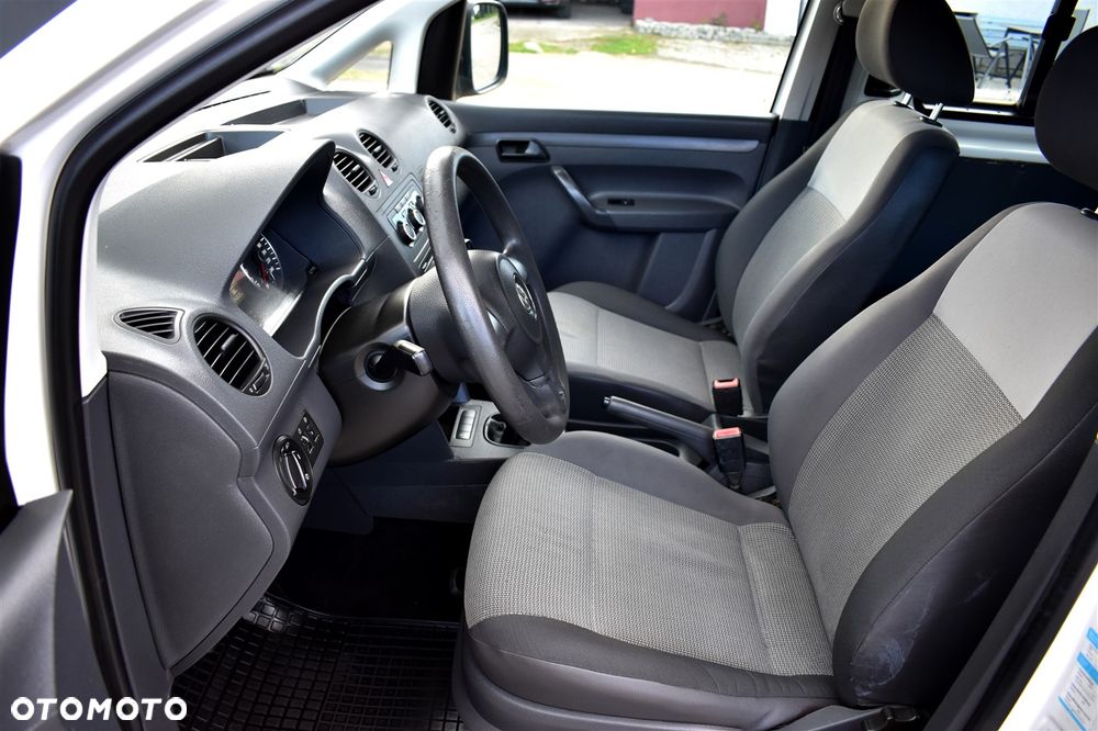 Volkswagen Caddy Maxi Comfortline BMT - 16