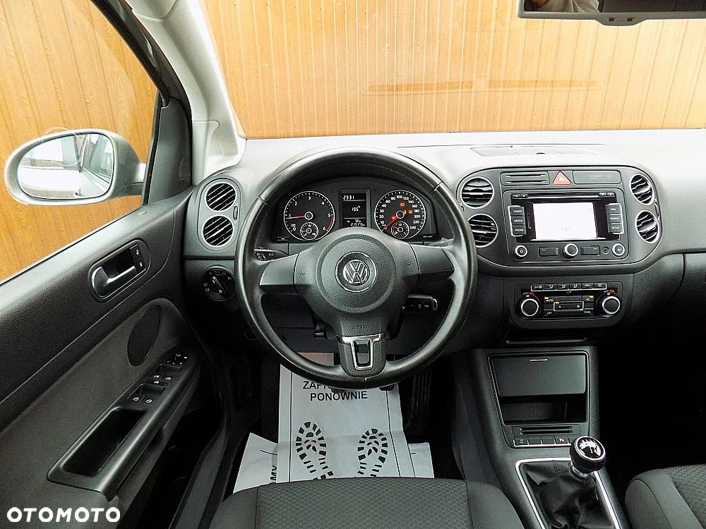 Volkswagen Golf Plus 1.6 TDI DPF Comfortline - 12