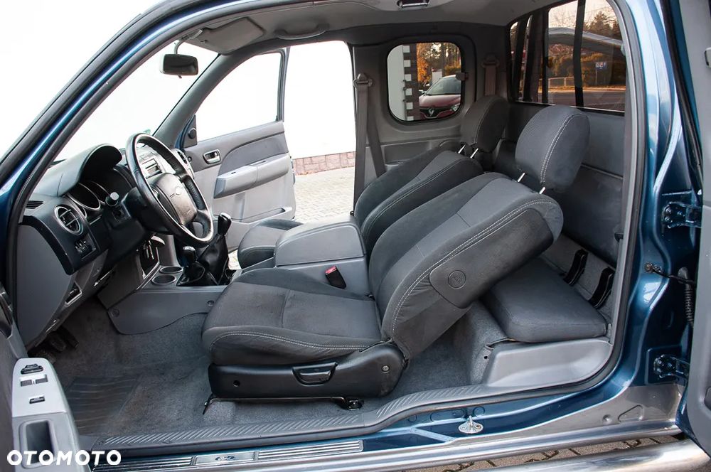 Ford Ranger XLT - 26