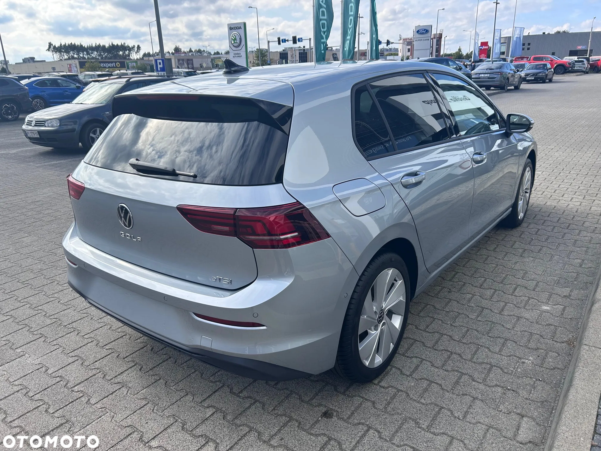 Volkswagen Golf - 4