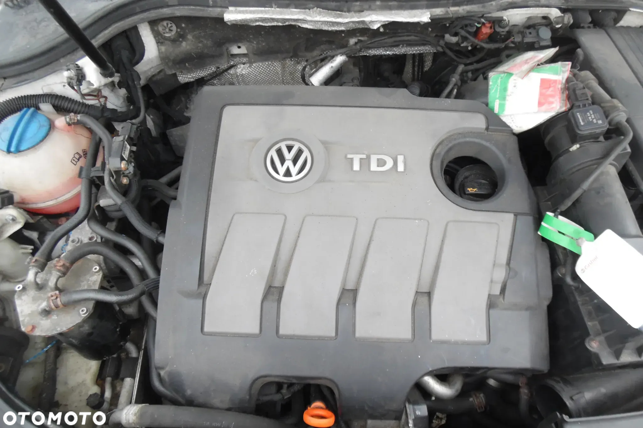 Volkswagen Passat 1.6 TDI Comfortline - 19