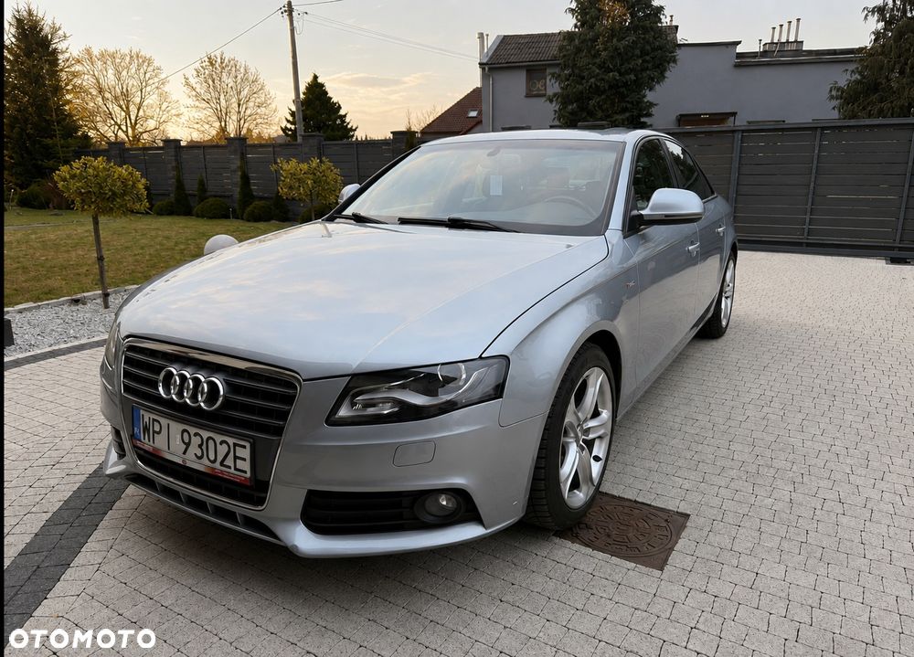 Audi A4 Avant 2.0 TFSI - 1
