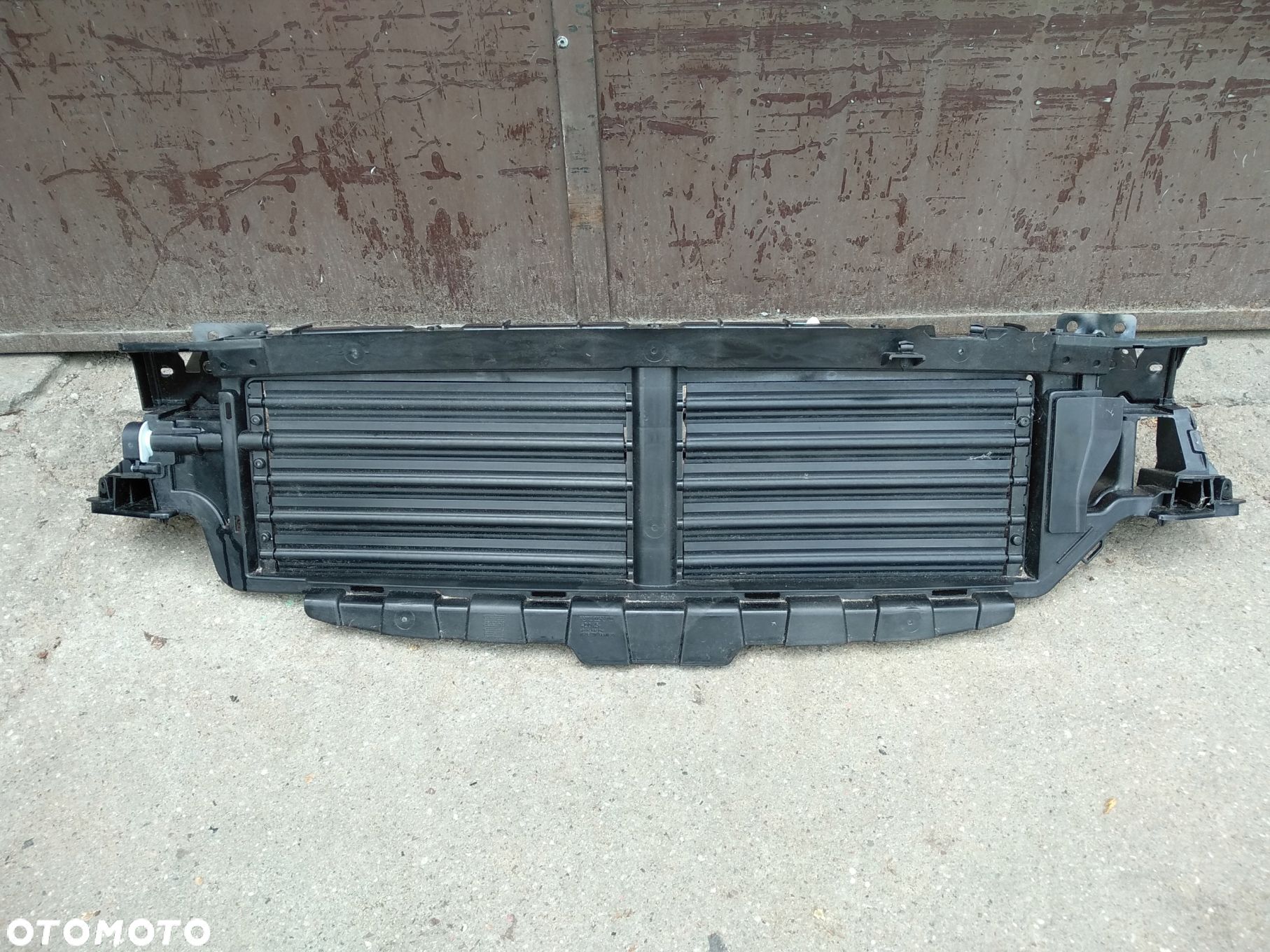 Wlot Roleta Żaluzja Volvo XC60 II 31425365 - 1