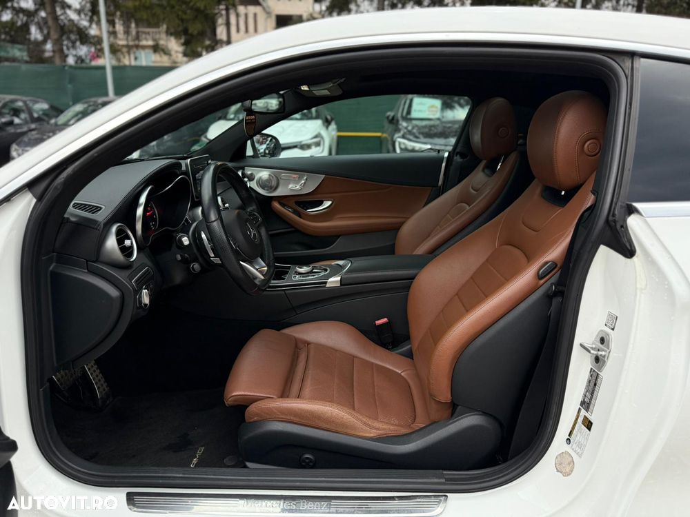 Mercedes-Benz C 300 7G-TRONIC AMG Line - 7
