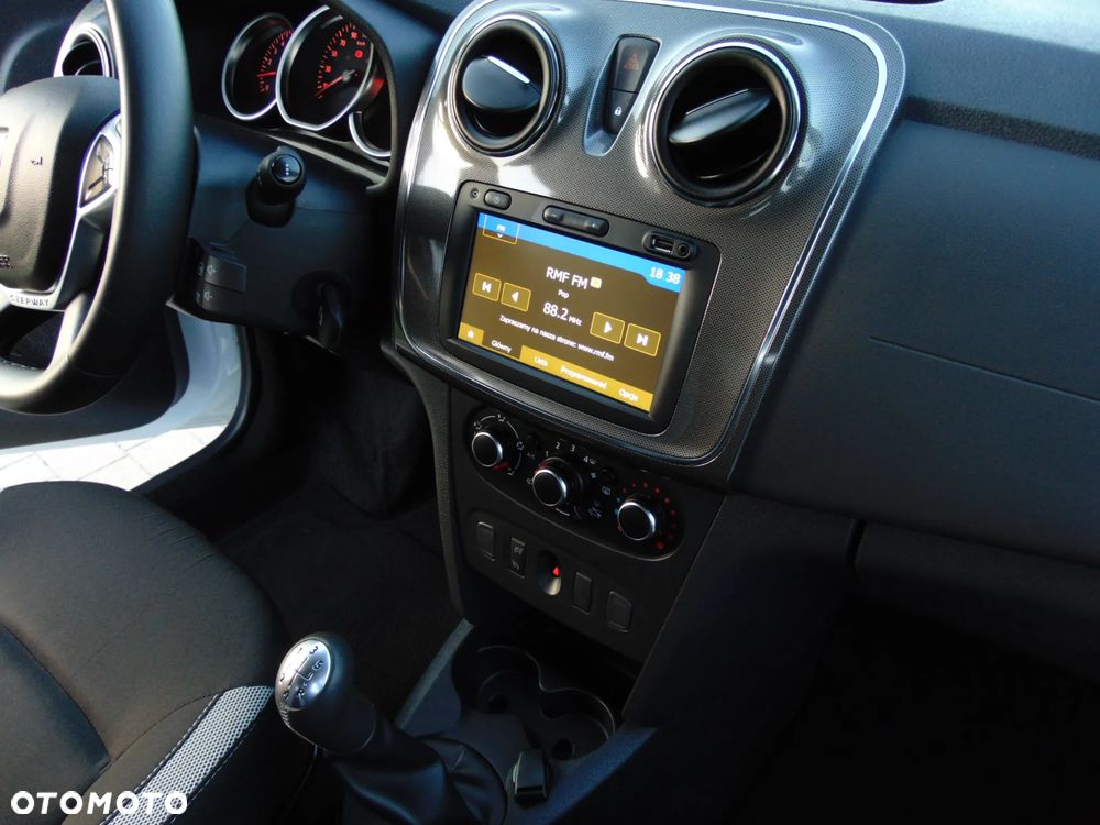 Dacia Sandero Stepway TCe 100 Prestige - 16