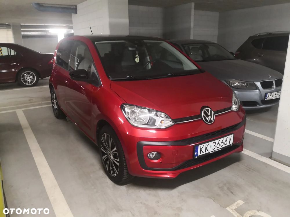 Volkswagen up! 1.0 Black Style - 3
