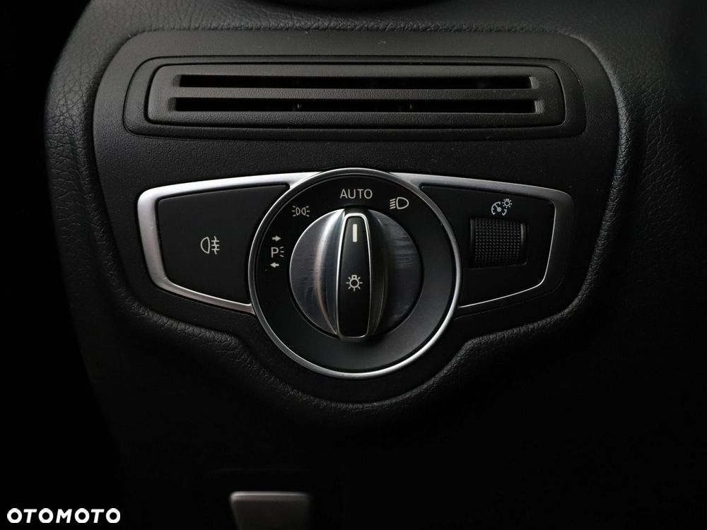 Mercedes-Benz GLC 200 4-Matic - 33