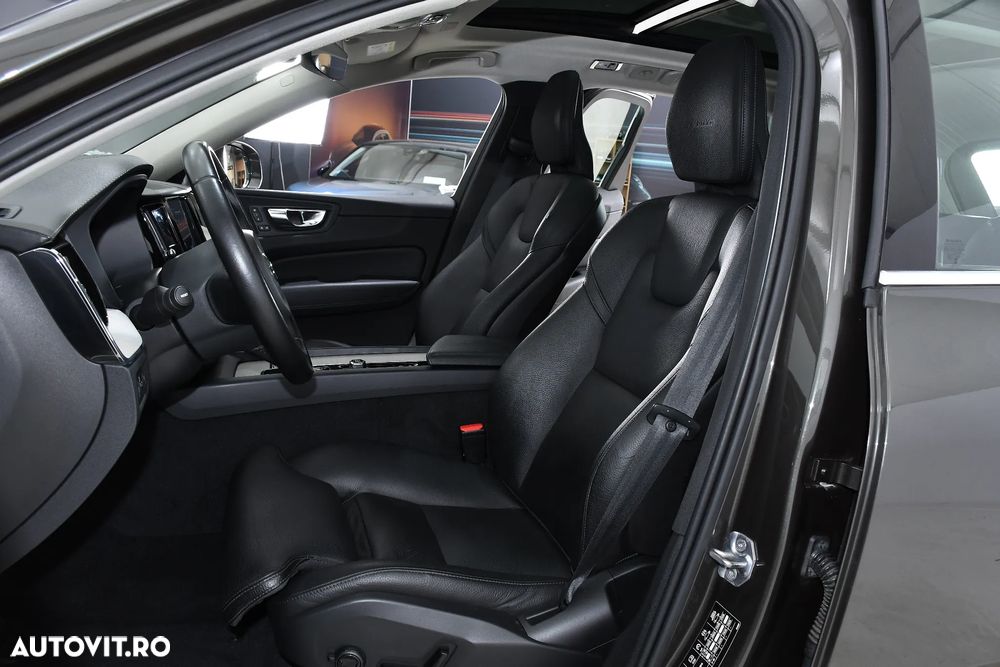 Volvo XC 60 Recharge T8 Twin Engine eAWD Inscription - 15