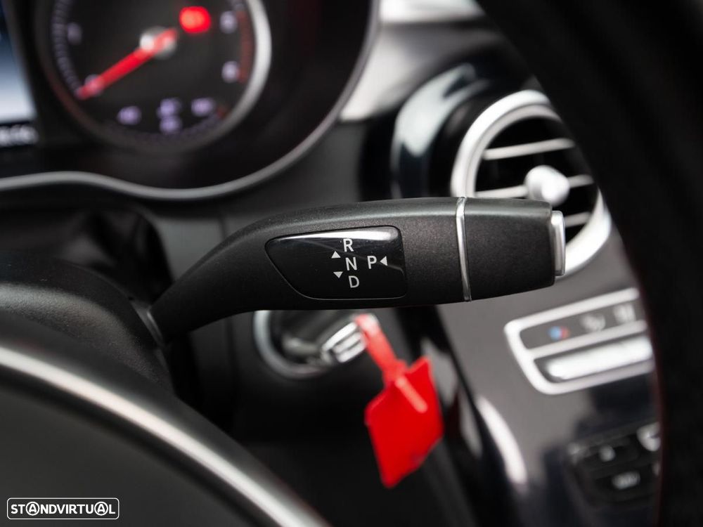 Mercedes-Benz C 220 - 17