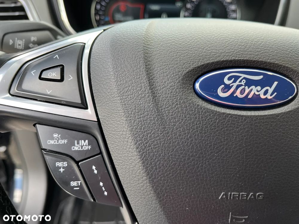Ford Mondeo 2.0 EcoBlue Titanium - 26