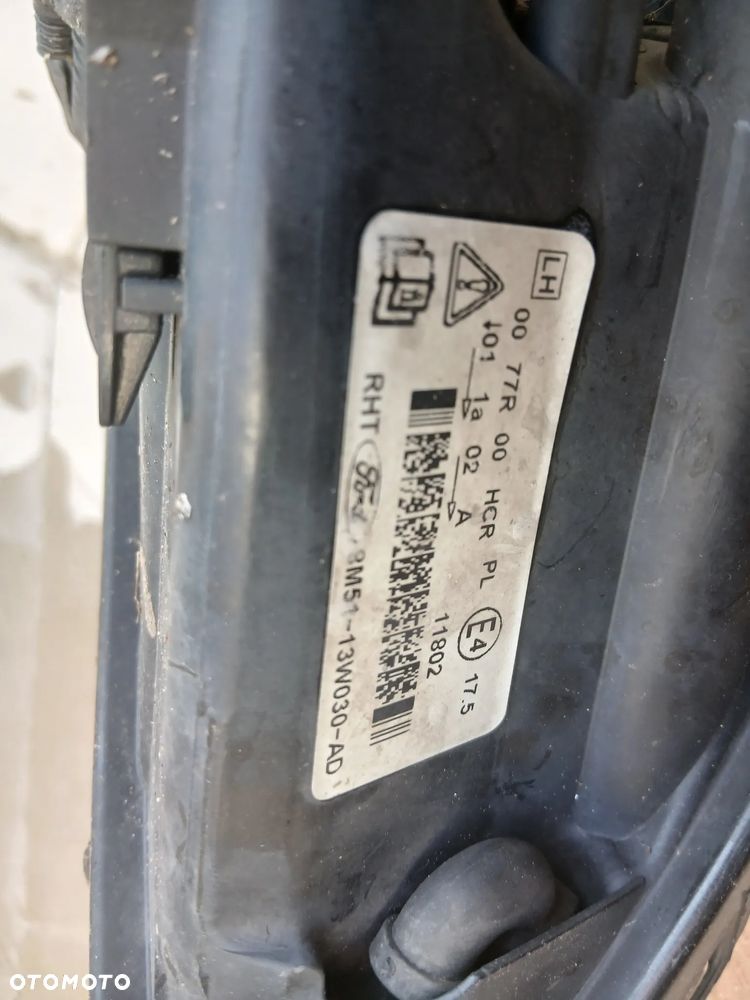 lampy przód ford focus MK2 lift - 8