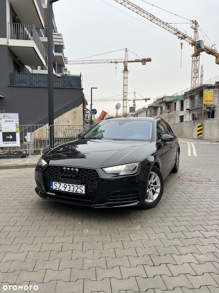 Audi A4 Avant 2.0 TDI S tronic - 1