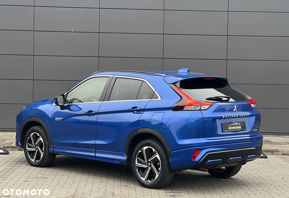 Mitsubishi Eclipse Cross - 11