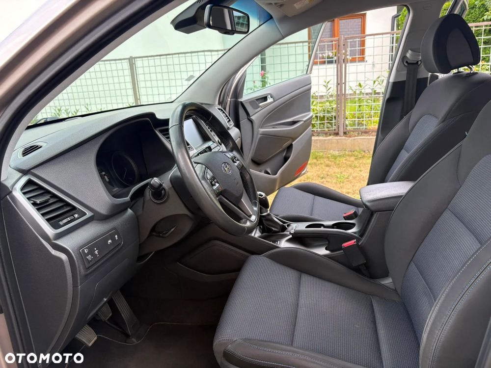 Hyundai Tucson - 16