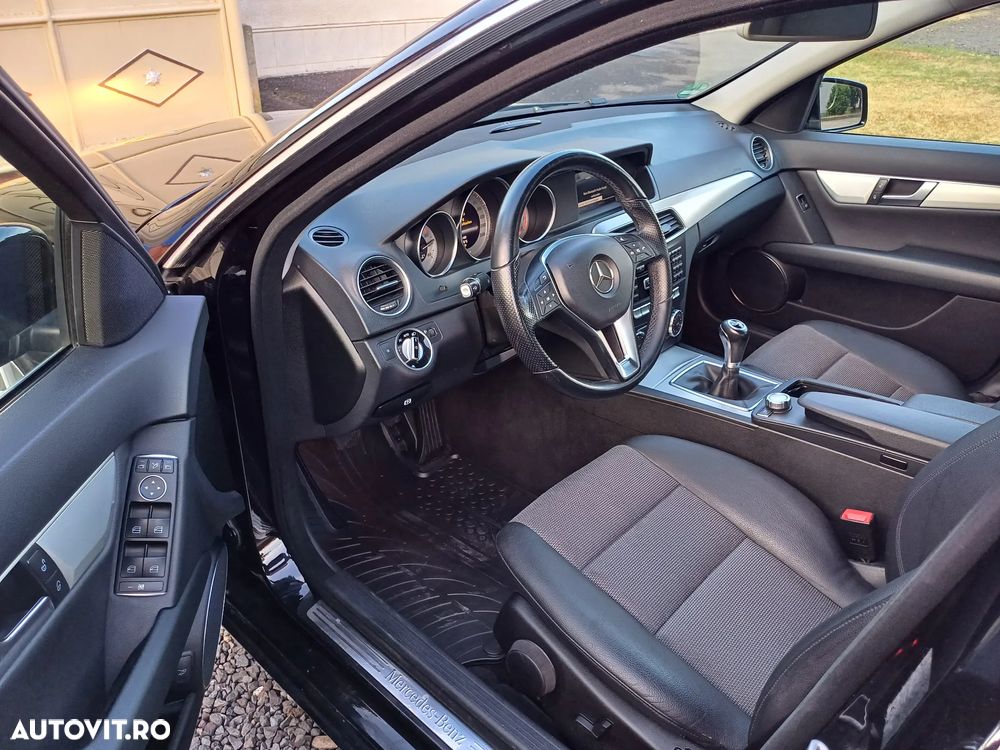 Mercedes-Benz C 180 (BlueEFFICIENCY) Avantgarde - 5