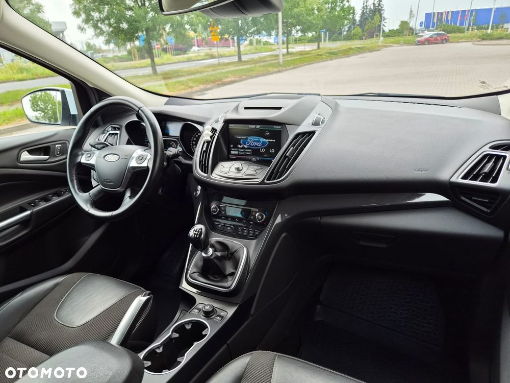 Ford Kuga 2.0 TDCi FWD Titanium - 17