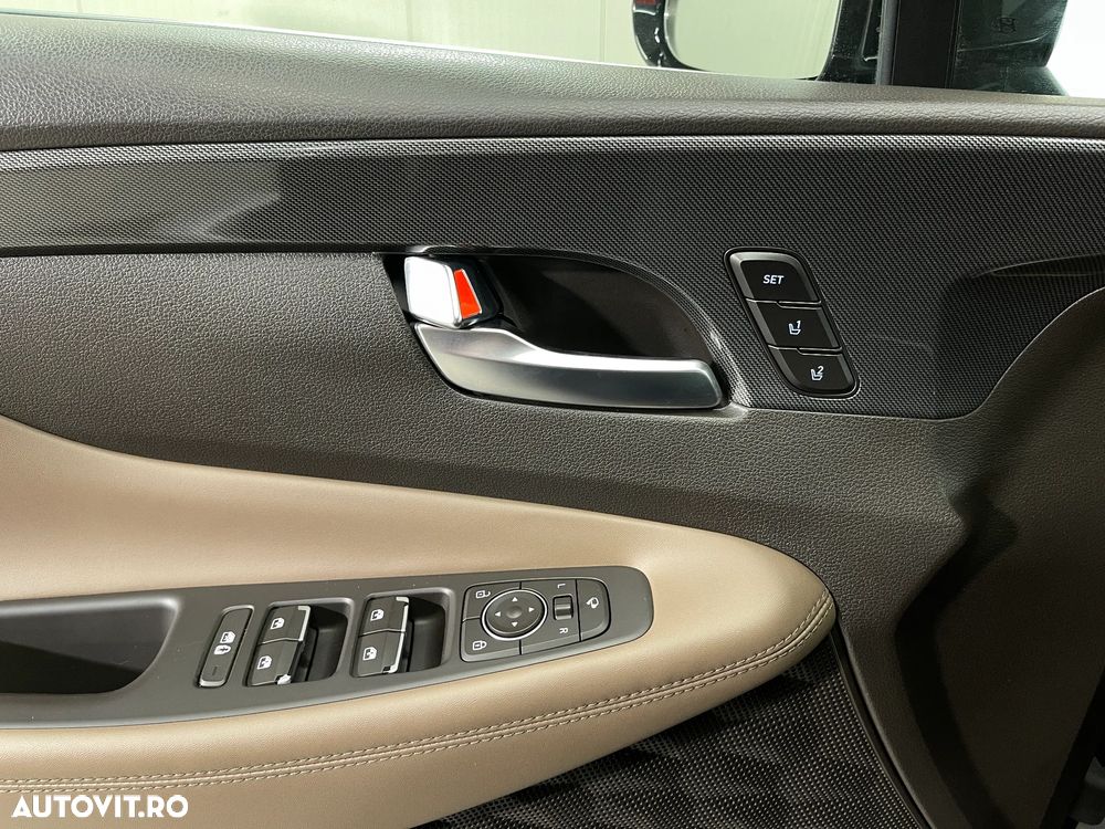 Hyundai Santa Fe - 26