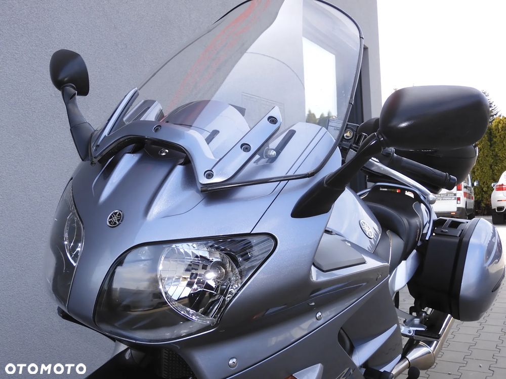 Yamaha FJR - 39