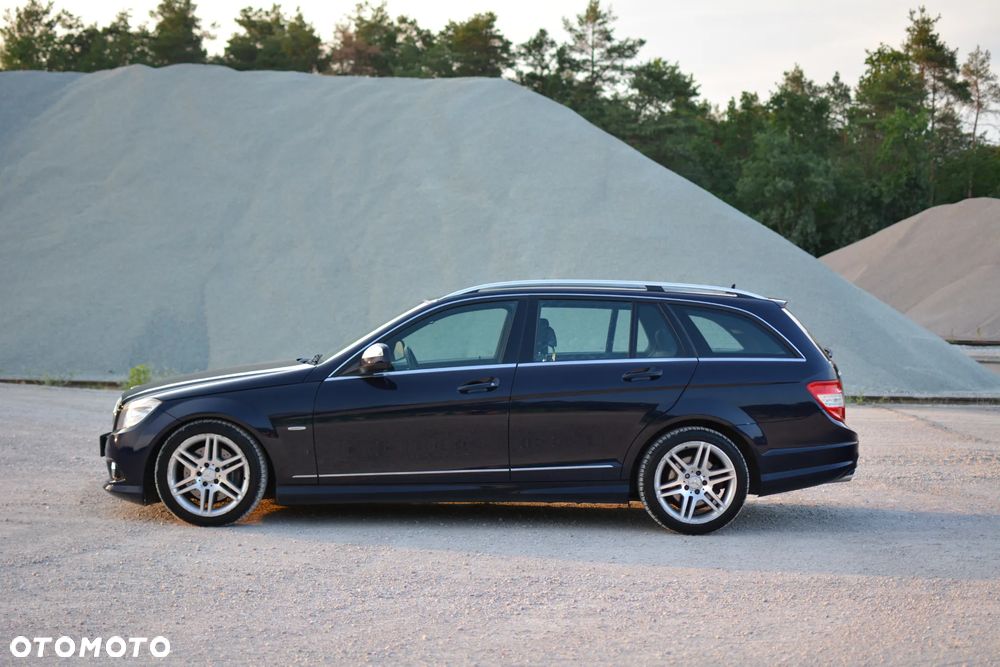 Mercedes-Benz Klasa C 320 CDI DPF 4Matic 7G-TRONIC Avantgarde - 3