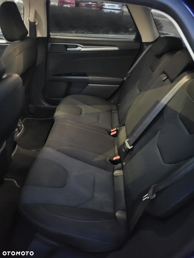 Ford Mondeo 2.0 TDCi STart-Stopp PowerShift-Aut Titanium - 9