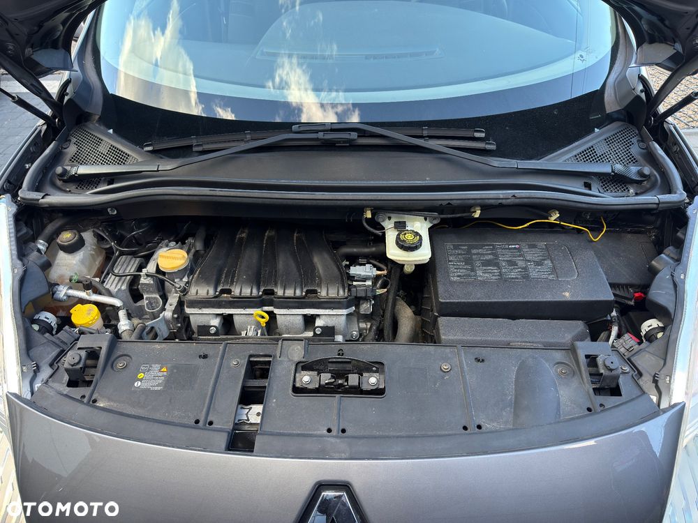 Renault Scenic 2.0 16V Expression - 30
