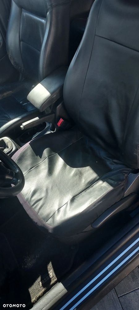 Volkswagen Passat 1.9 TDI 4Mot Highline - 19
