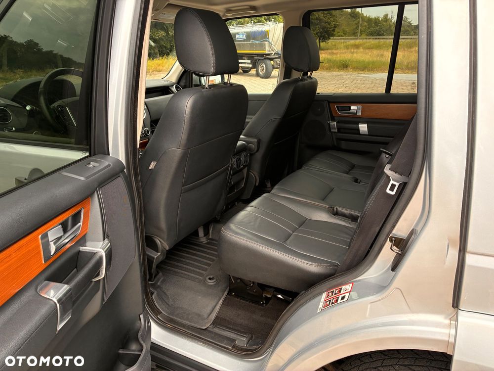 Land Rover Discovery IV 3.0 V6 SC HSE - 12