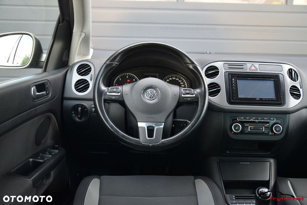 Volkswagen Golf Plus - 28