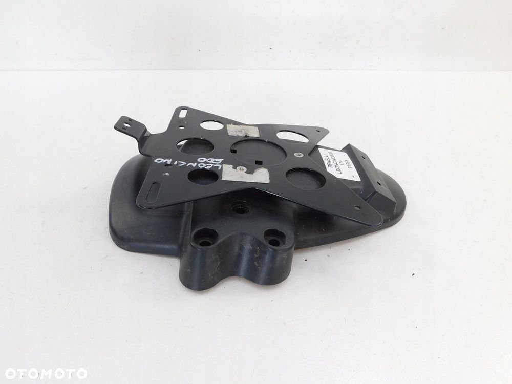 BENELLI LEONCINO 500 17 MOCOWANIE TABLICY REJESTRACYJNEJ TYŁ - 2