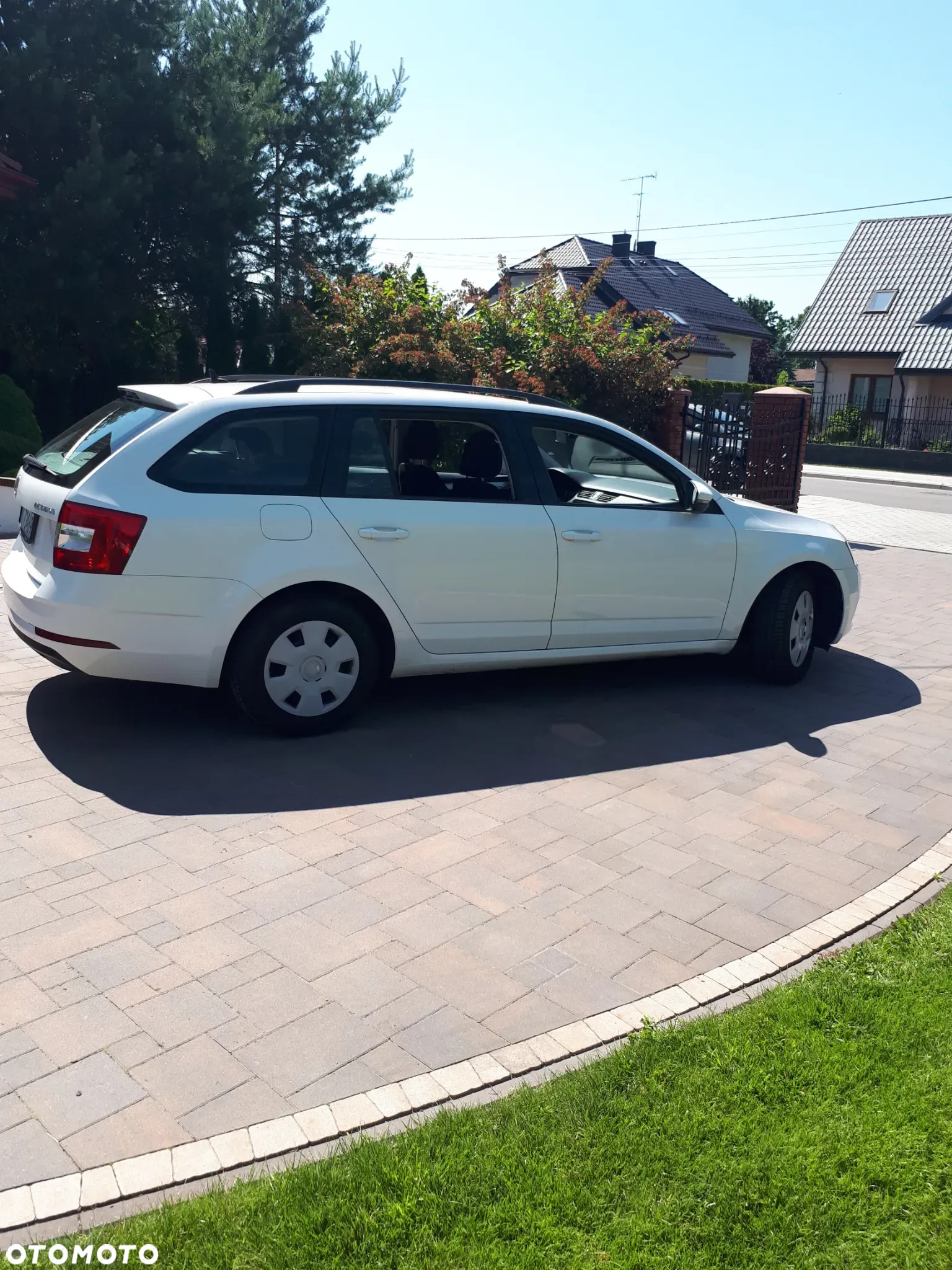 Skoda Octavia 1.6 TDI SCR Active - 5