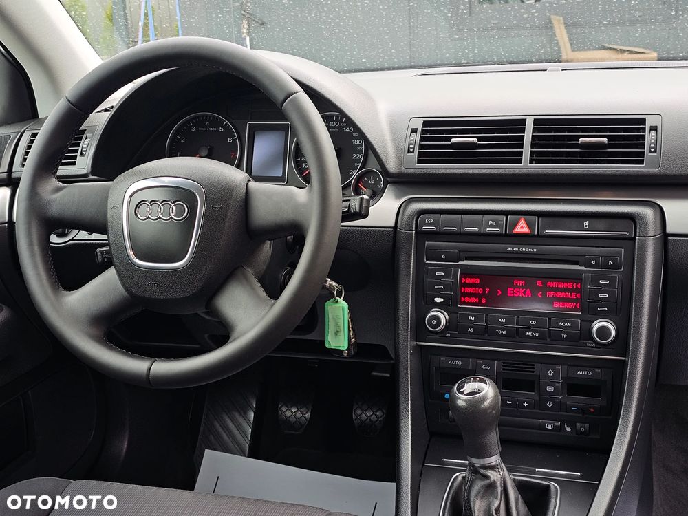 Audi A4 Avant 1.6 - 10