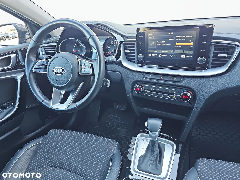 Kia XCeed 1.6 T-GDI L DCT - 17