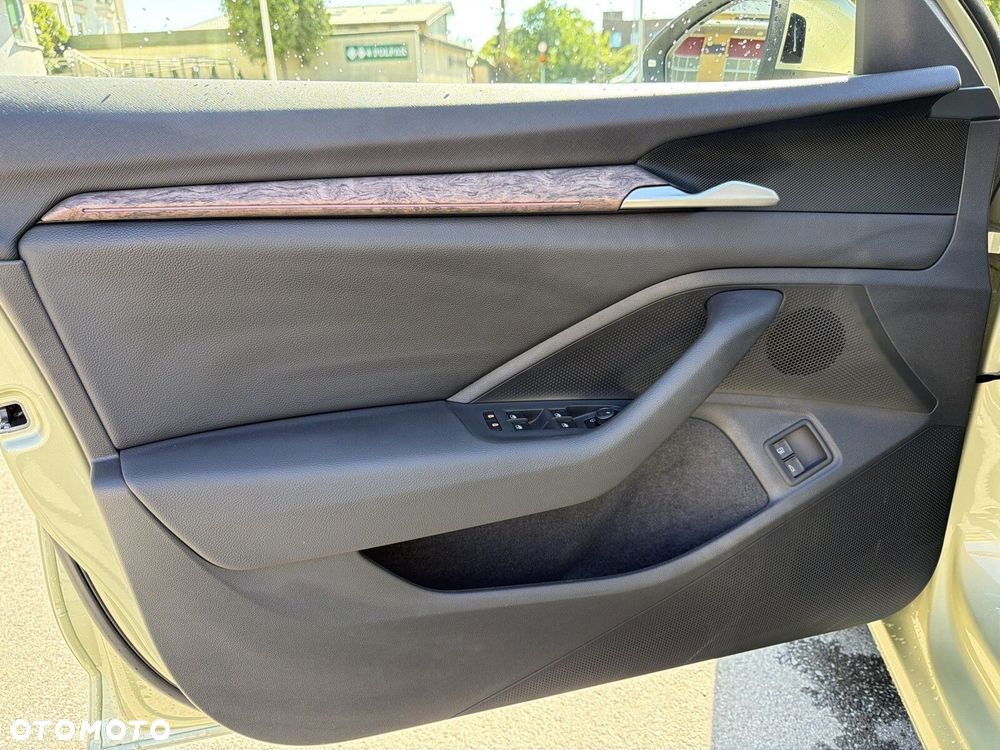 Skoda Superb 1.5 TSI Plug-in Hybrid L&K DSG - 11