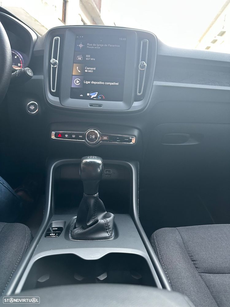 Volvo XC 40 2.0 D3 Momentum - 5