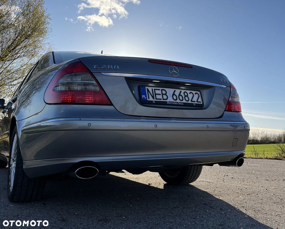 Mercedes-Benz Klasa E - 11