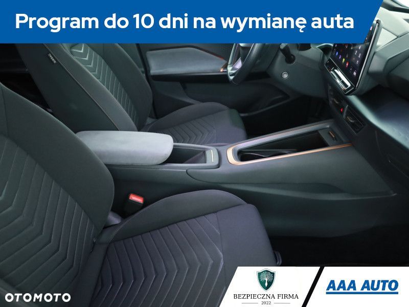 Cupra Born - 9